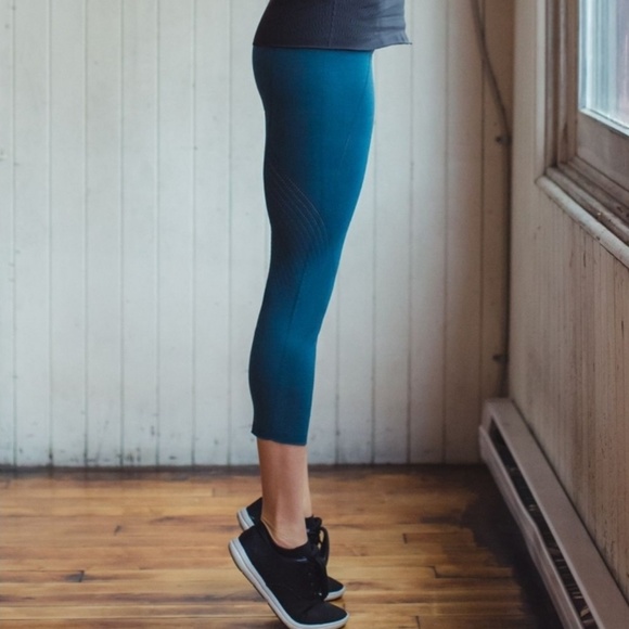 lululemon athletica Pants - Lululemon Warp Knit Tight